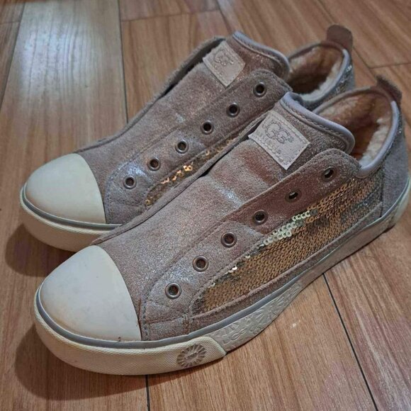Ugg women Laela sparkles sequins Size 10 - Picture 1 of 3